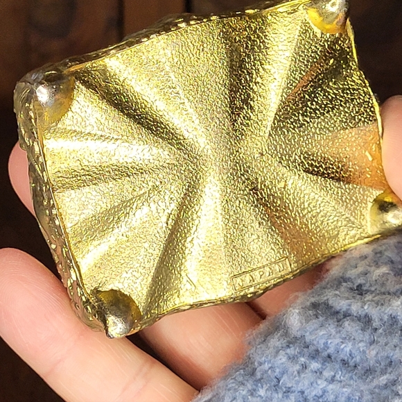 Vintage Ornate Jewelry Box with Blue and Gold Accents - Picture 16 of 17